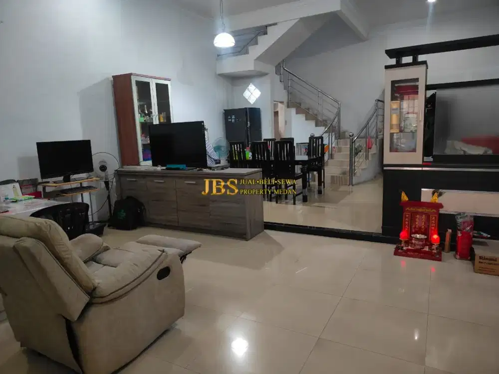 Rumah Siap Huni Dijual di Komplek Cemara Asri Jalan Kiwi - Medan