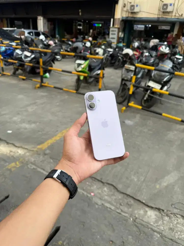 iPhone 17 256Gb, ex iBox