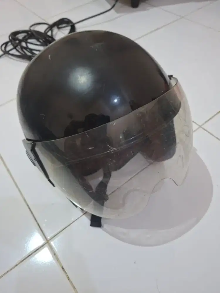 Dijual helm Honda TRX masih bagus