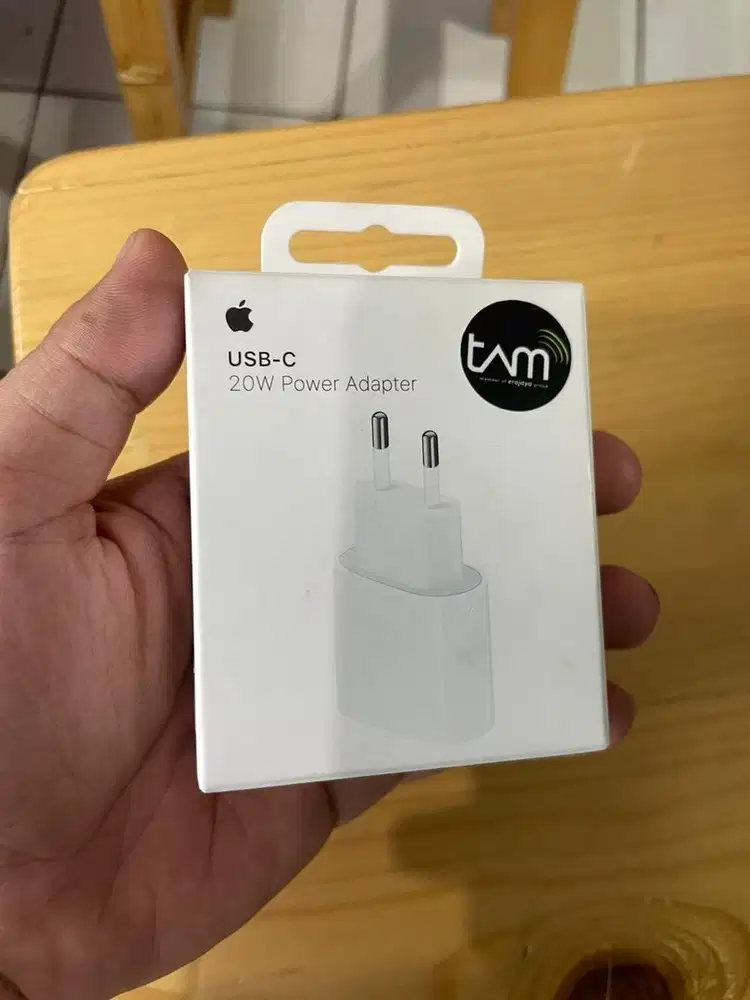 Kepala charger iPhone ori ibox