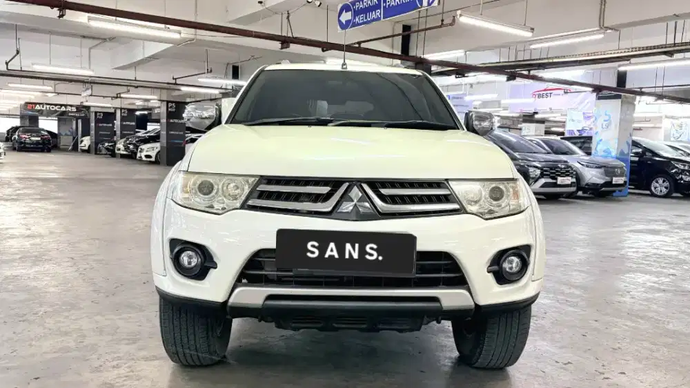 MITSUBISHI PAJERO SPORT EXCEED 2.5 AT 2013