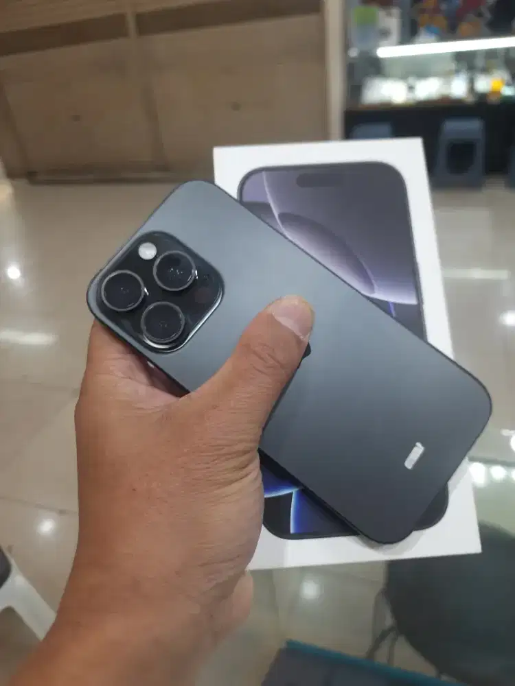 Iphone 16 pro 256gb bh99% lengkap reesmi ibox