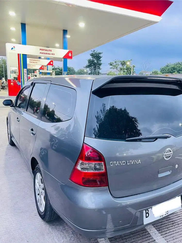 Grand Livina 2012 Matic No Minus 3 Seat