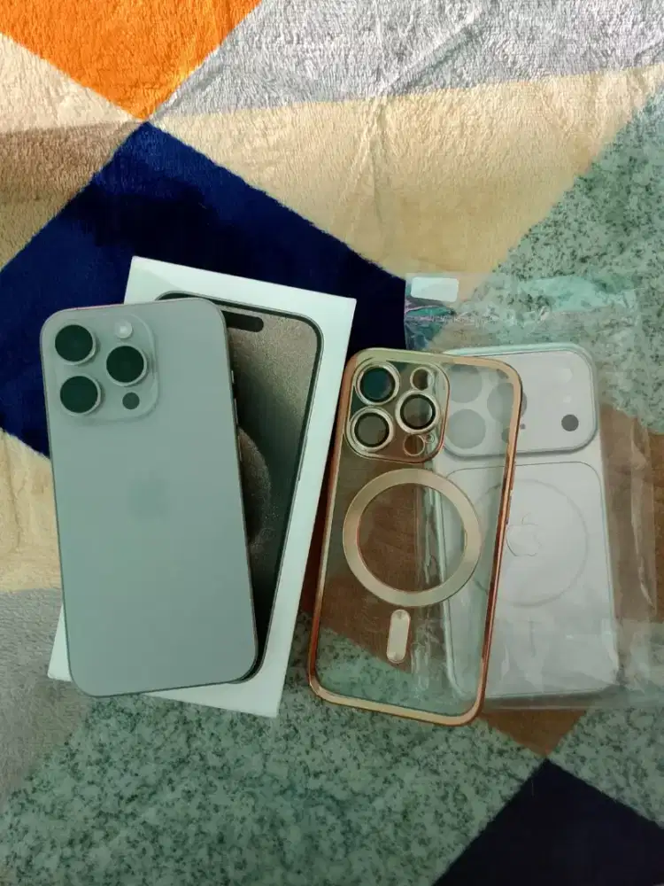 IPHONE 15 PRO 256GB EX IBOX BH 86% MULUS