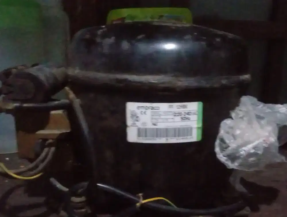 Jual Mesin Kompresor Freezer box, Chiller, Showcase Kulkas.Plus Pasang