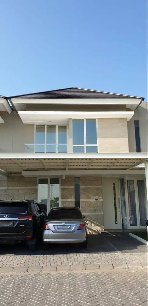 Dijual Rumah 2 Lantai Citraland The Greenlake Type Anemone Surabaya