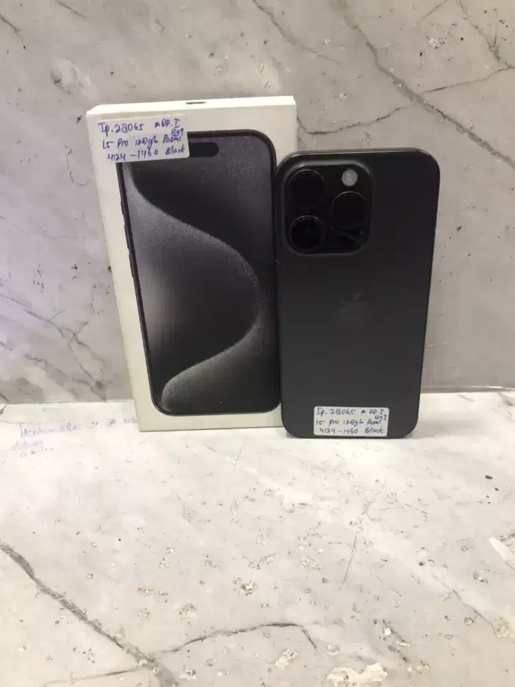 Di jual HP IPHONE 15 PRO BLACK TITANIUM 128GB