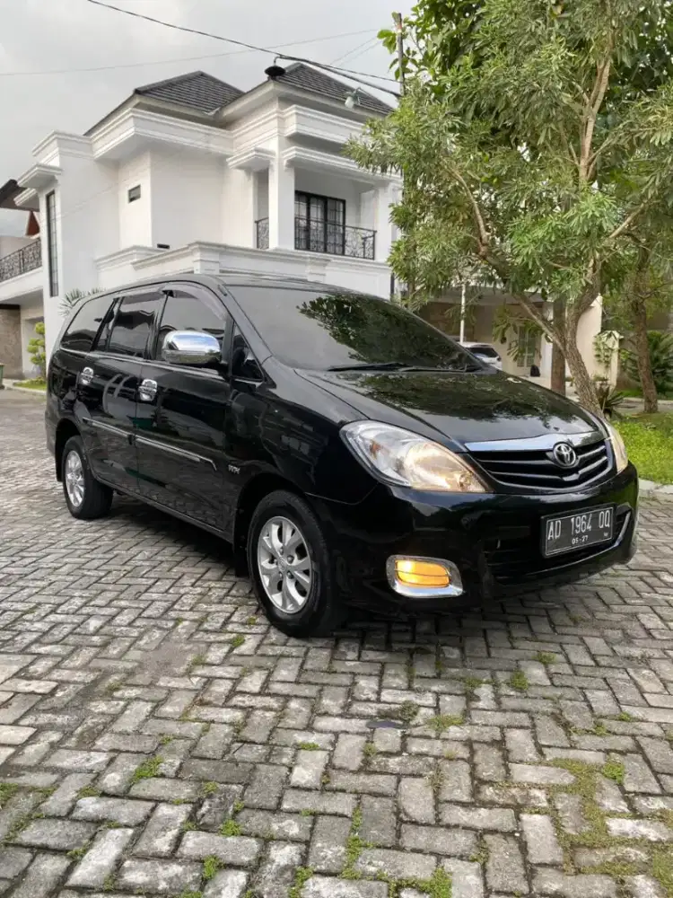 Toyota Innova 2.0 G matic 2011