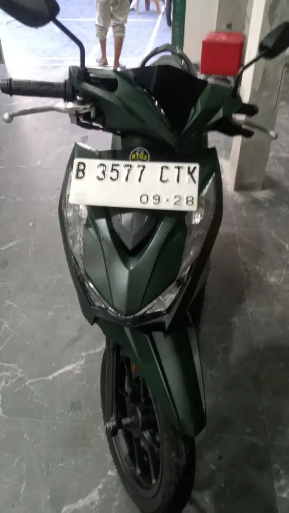 Honda BEAT Deluxe 2023 Pajak Panjang - Maulana Motor