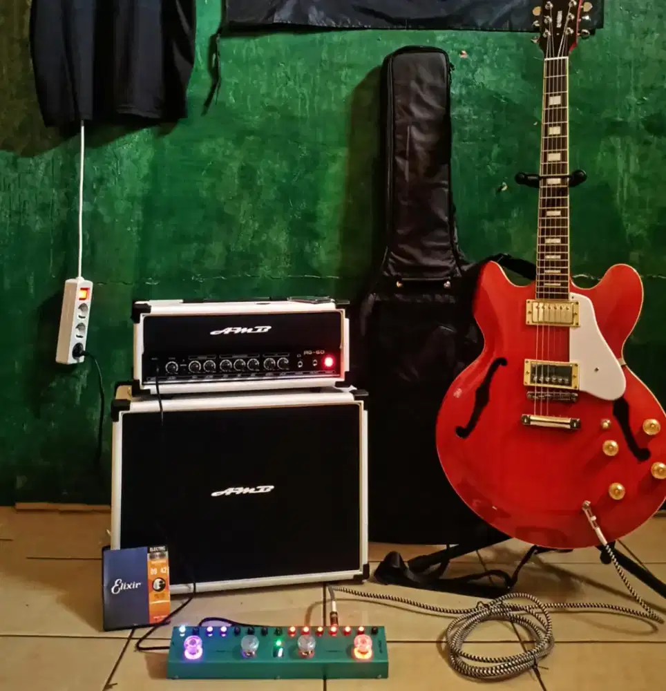 (FULLSET) Gitar original lokal merk KOWE tipe semi hollo body