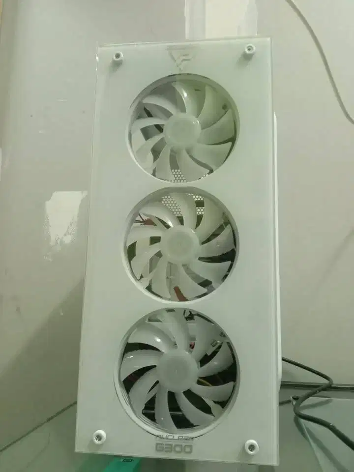 PC Rakitan Gaming amd Ryzen 5 3400G Ram 8GB SSD + HDD