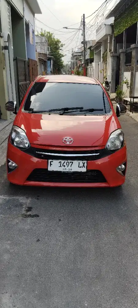 Toyota Agya G A/T Merah 2015