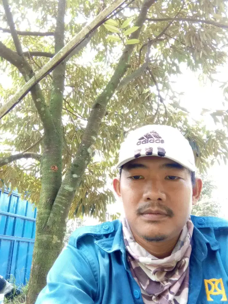 Cari lowongan las,,,pengalaman dikaroseri 3thn