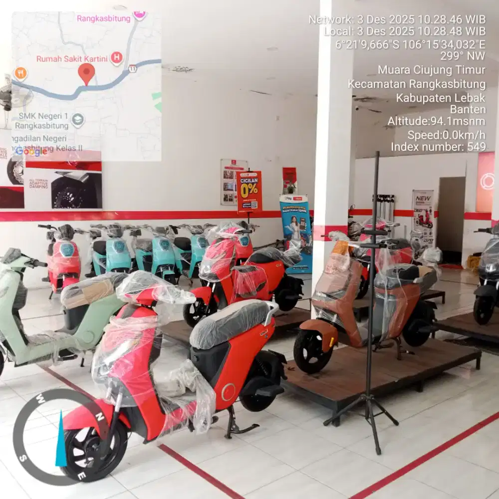 Showroom sepeda listrik dan motor