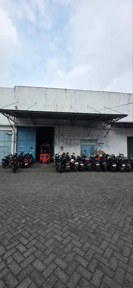 Jual Gudang Waru Tambak Sawah