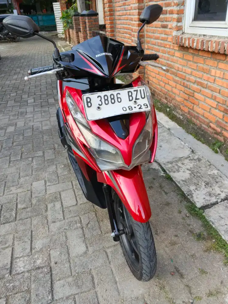 Honda Vario 125 KZR 2014 Mulus Pajak Hidup Panjang