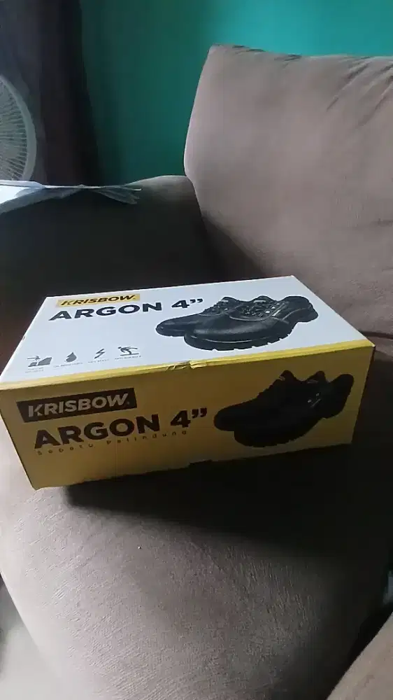 Sepatu boot merk krisbow argon 4