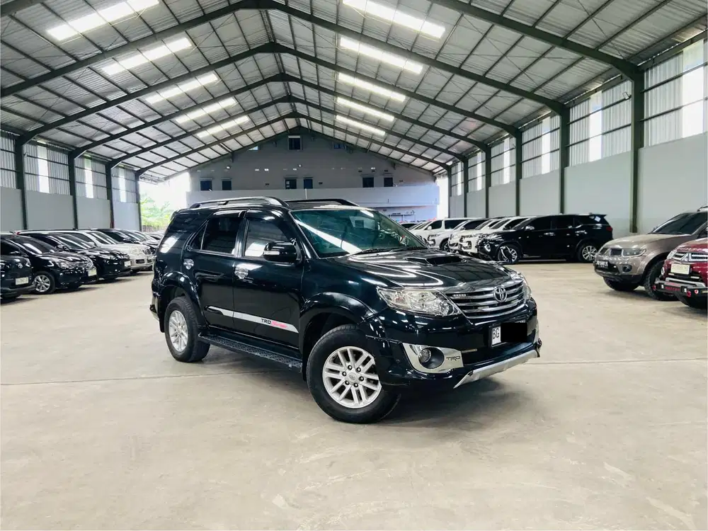 Toyota Fortuner G TRD VNT Turbo 2013 / 2014 MT Manual, Sangat terawat