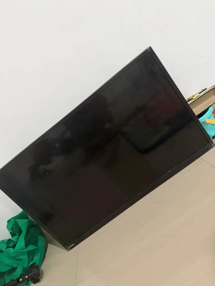 tv toshiba led 32inch