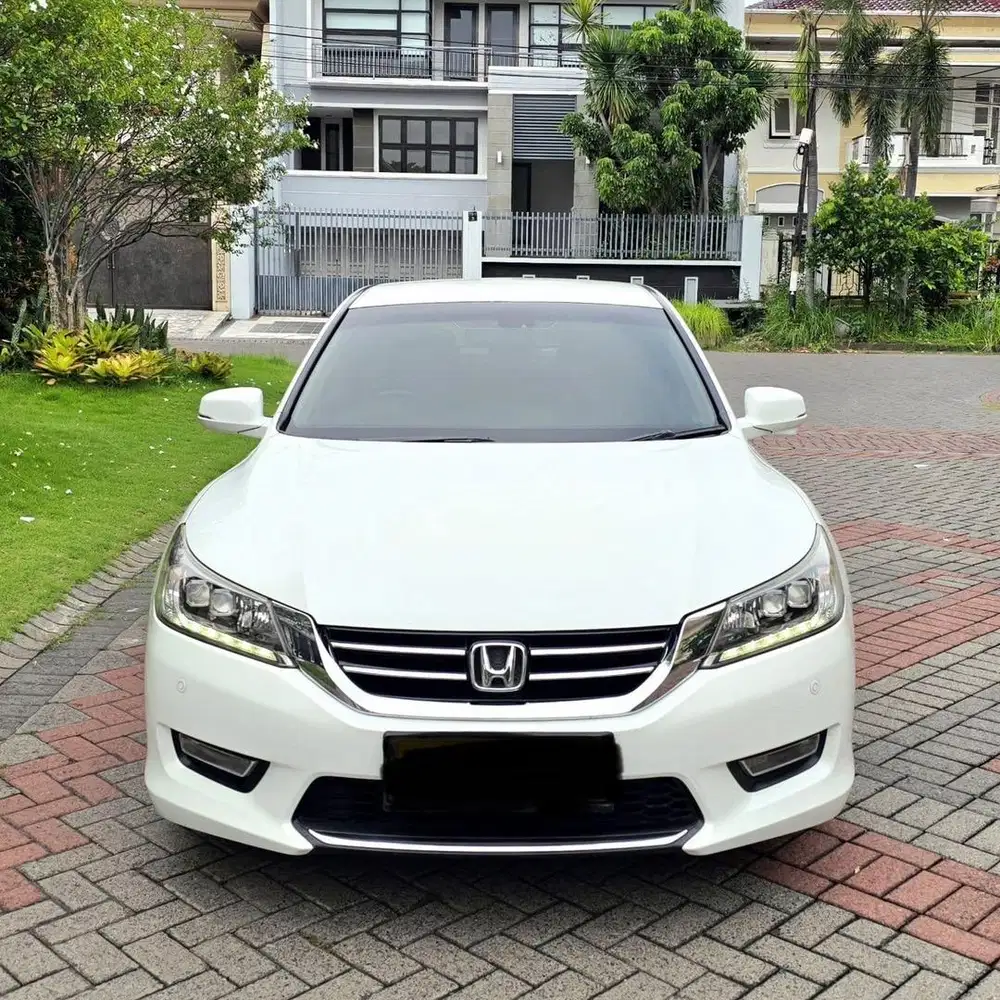 Honda Accord VTIL 2.4 AT 2013