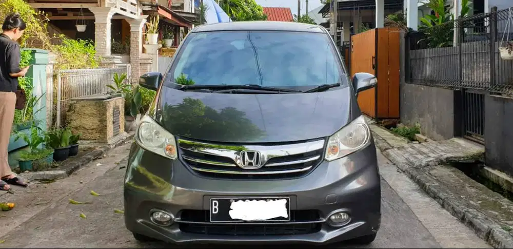 Honda Freed 2013 PSD 1.5 E