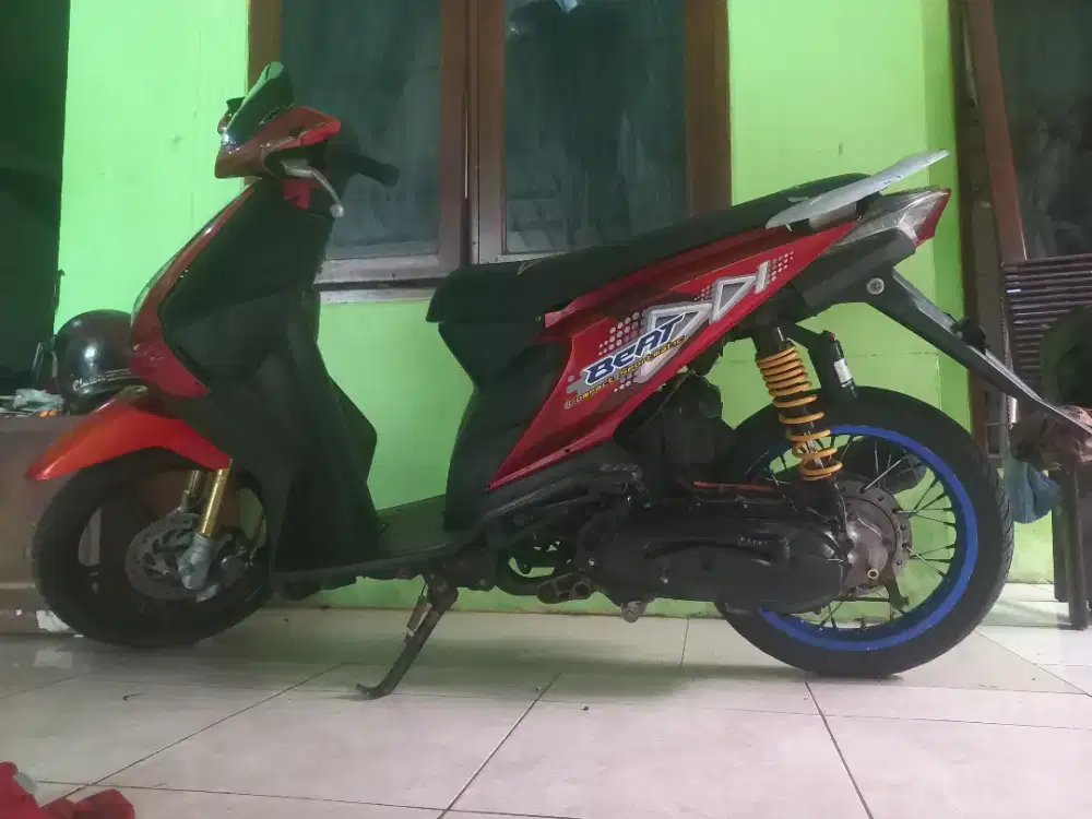 Honda beat karbu