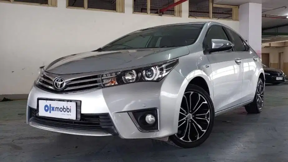 [OLXmobbi] TDP 9,JT Toyota Corolla Altis 1.8 V Bensin-AT 2015 Silver
