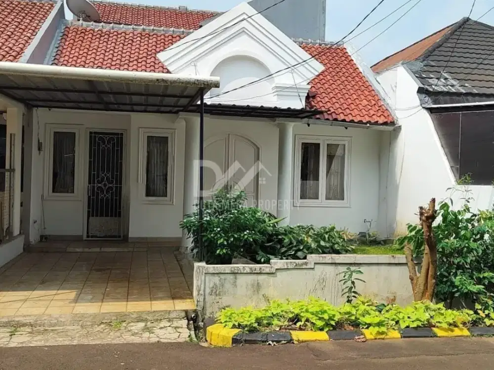 Dijual Cepat Rumah 1 ½ Lantai - Rumah Siap Huni di Graha Raya