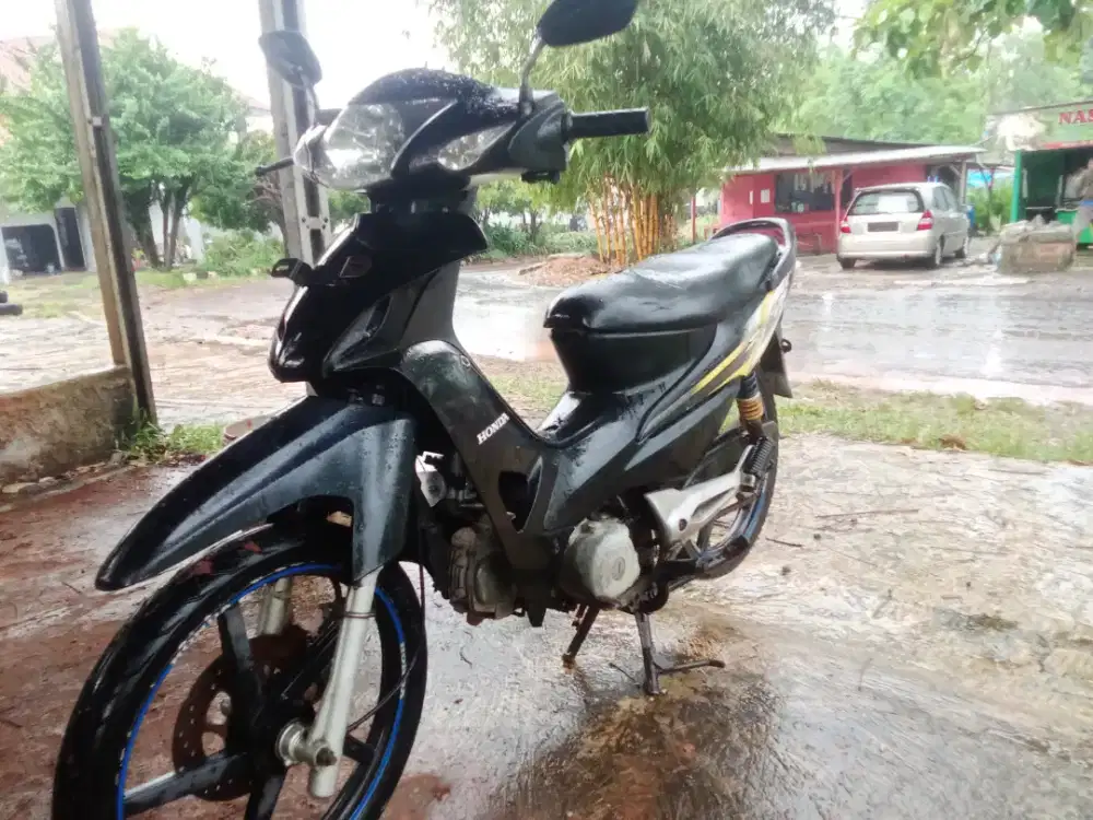 Honda Supra Fit new CW th 2006
