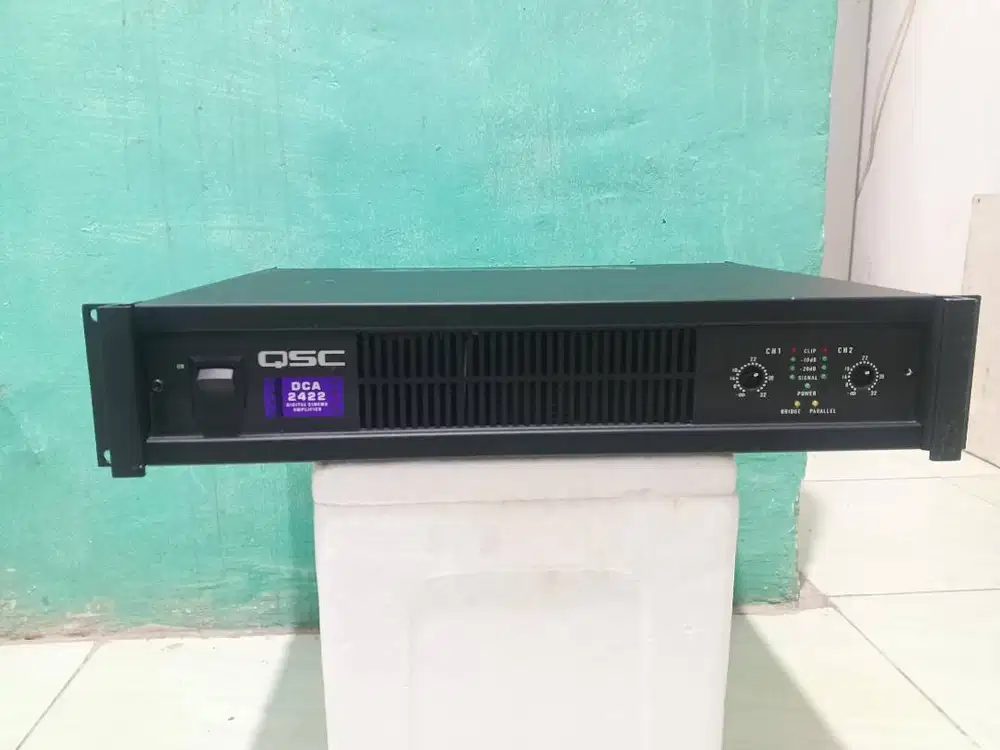 Power Amplifier QSC DCA 2422