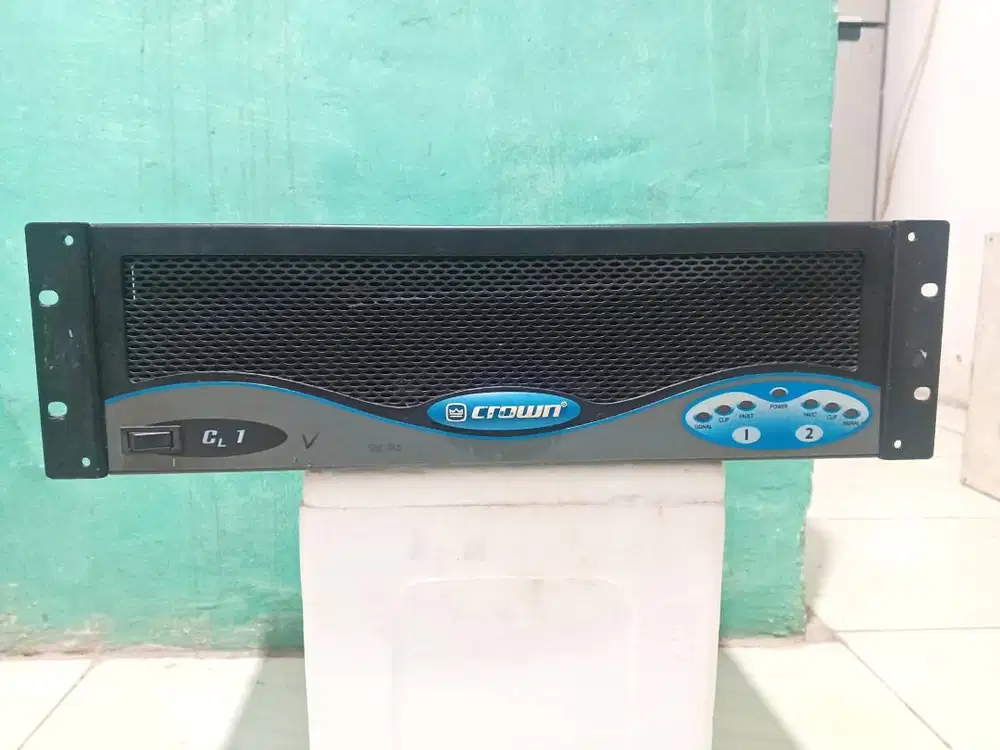 Power Amplifier Crown CL1
