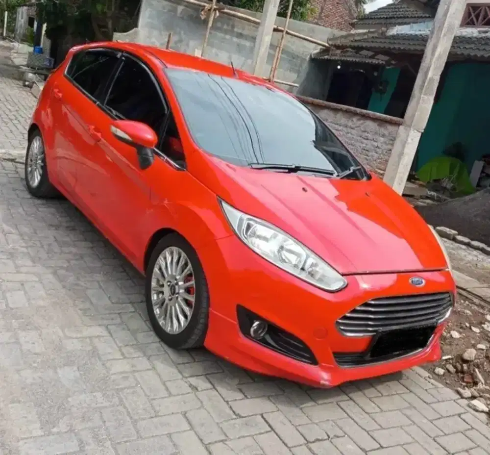 Ford Fiesta 1.5 Type S Matic 2014