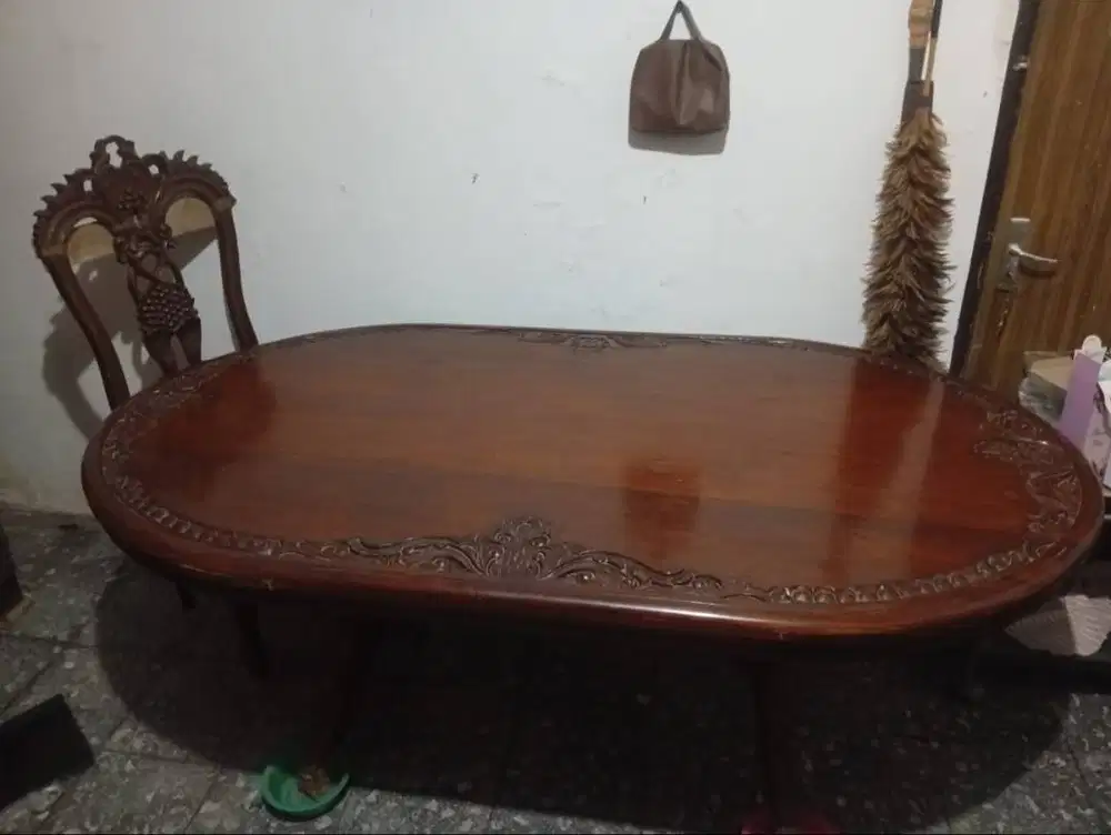 dijual MEJA JATI bagus