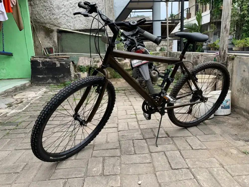 Sepeda mtb genio 26 3x6 shimano