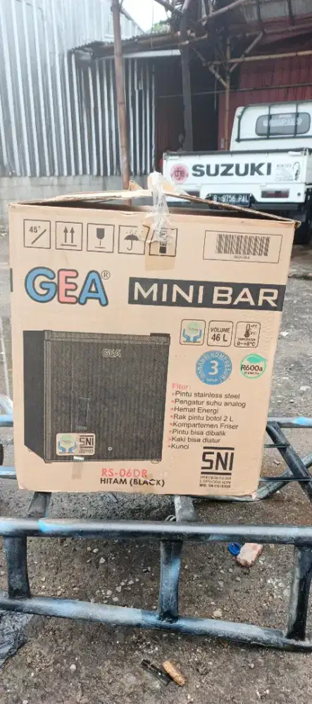 Kulkas minibar gea ex apart