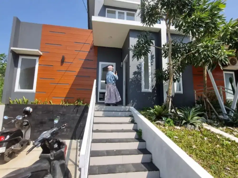 Dijual Rumah MURAH [siap huni] Modern Tropical Dekat Stasiun Cilebut Bogor