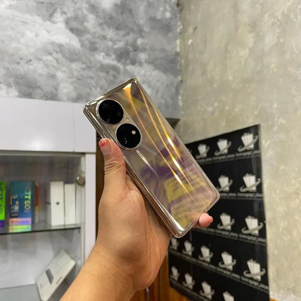 Huawei P50 Pro 8/256 mulus fullset original. TT juga bisa