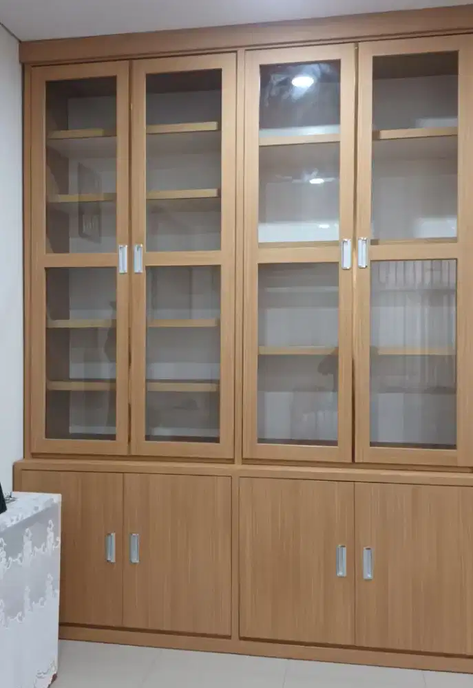 Lemari arsip.lemari kantor kemari display