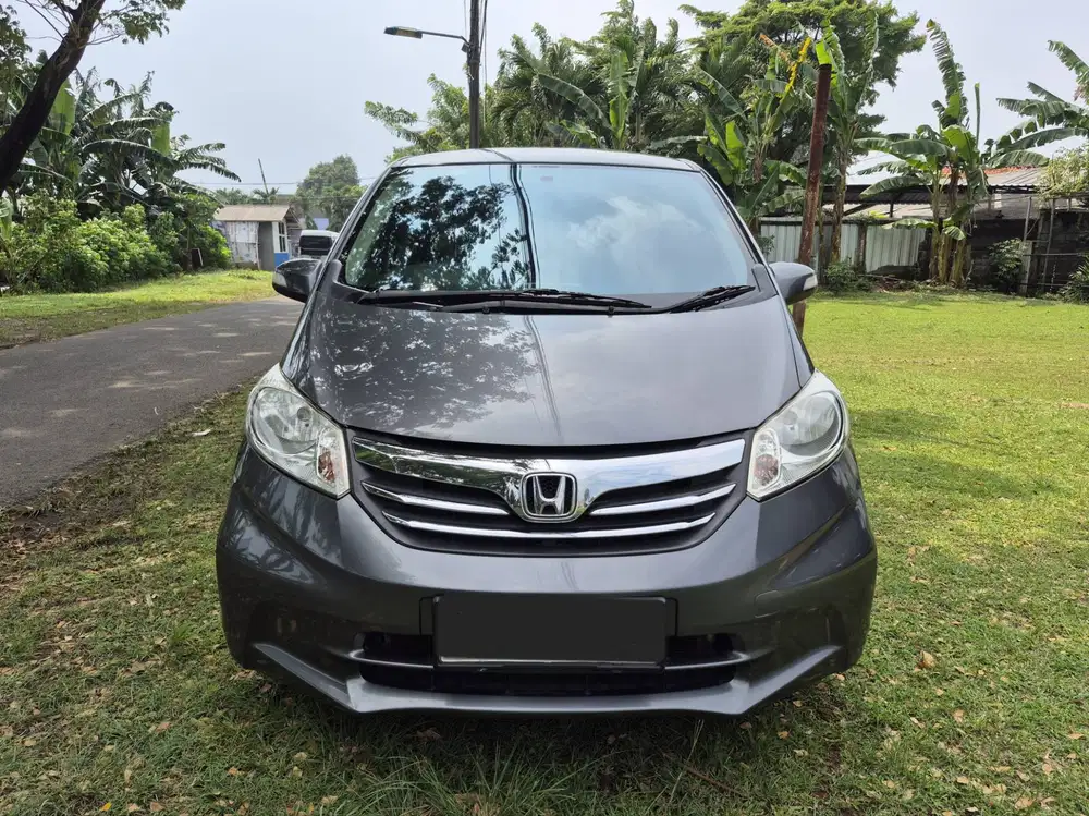 FREED S SD MATIC 2014 2013 AC DOUBLE BLOWER TGN1 PRIBADI MULUS TERAWAT