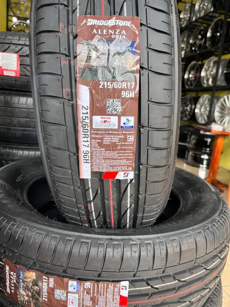 BAN BRIDGESTONE ALENZA 215/60 R17 STADAR MOBIL RUSH,TERIOS,ALPHARD