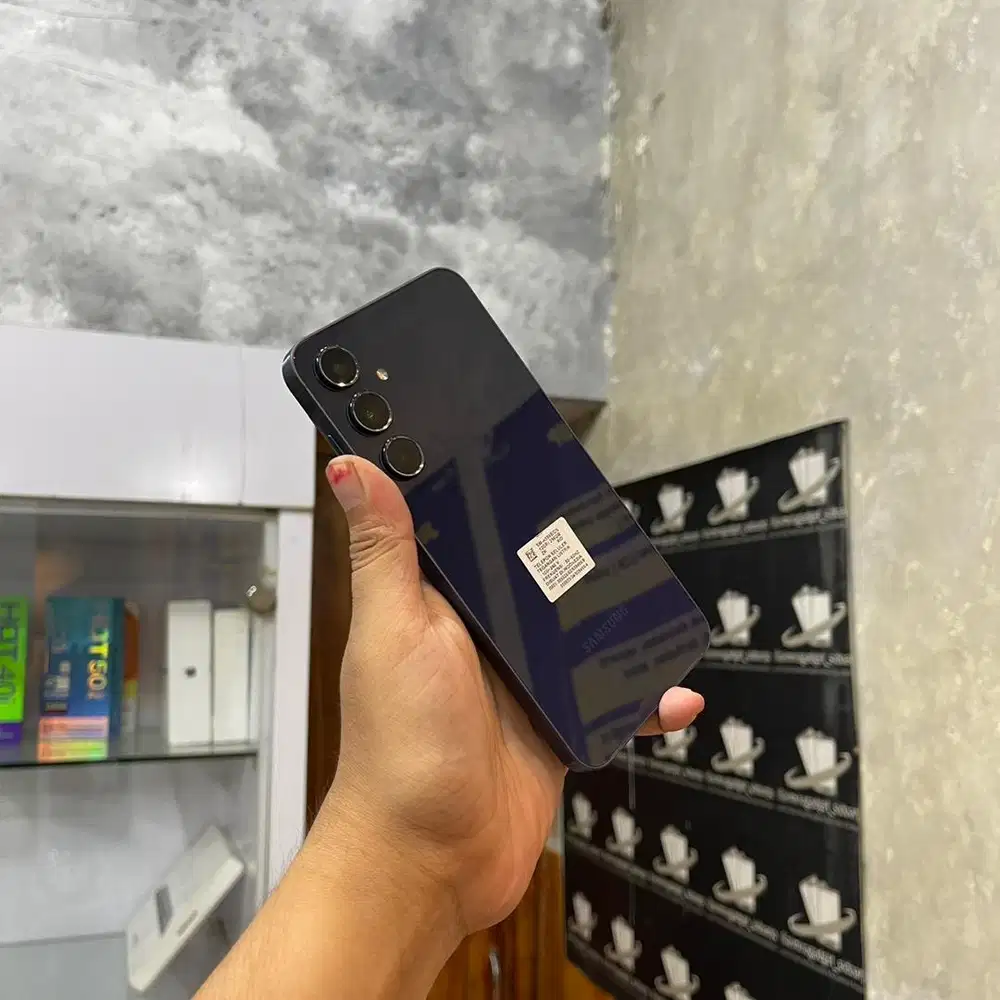 Samsung A55 5G 12/256 fullset original dan bergaransi. TT juga bisa