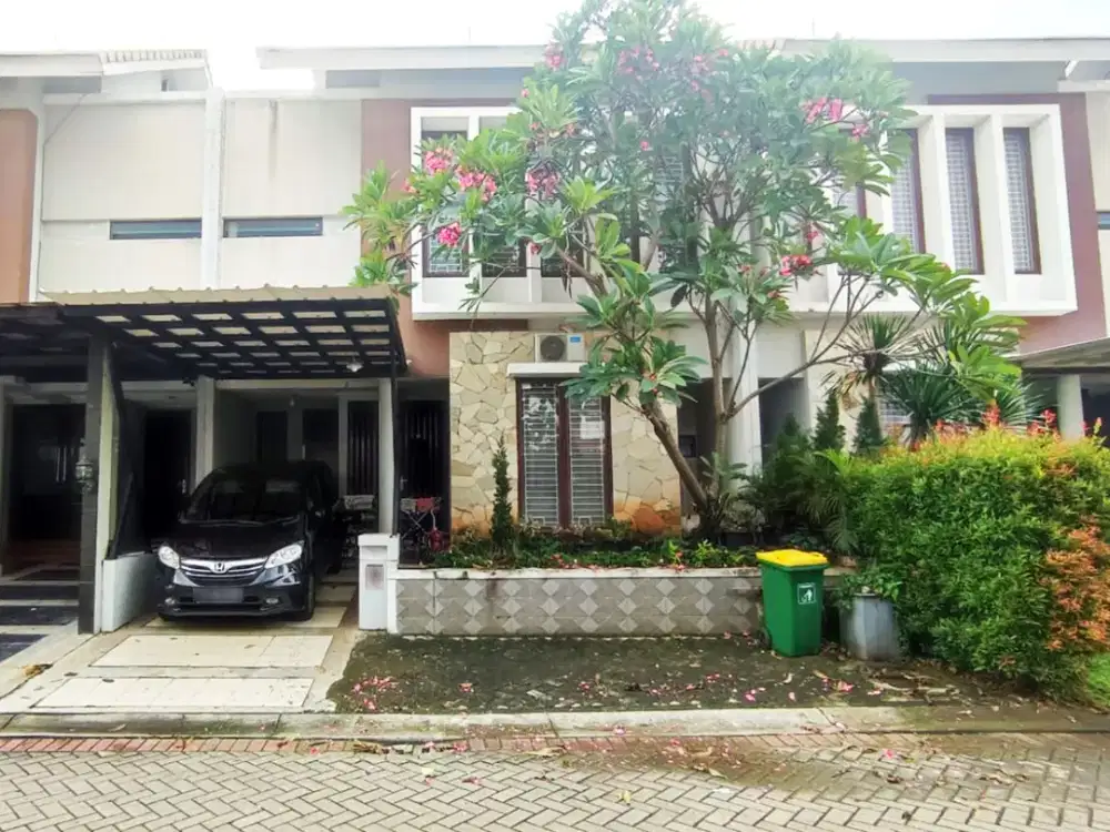 DiJual Rumah Asri Taman Depan Belakang Di Discovery Bintaro