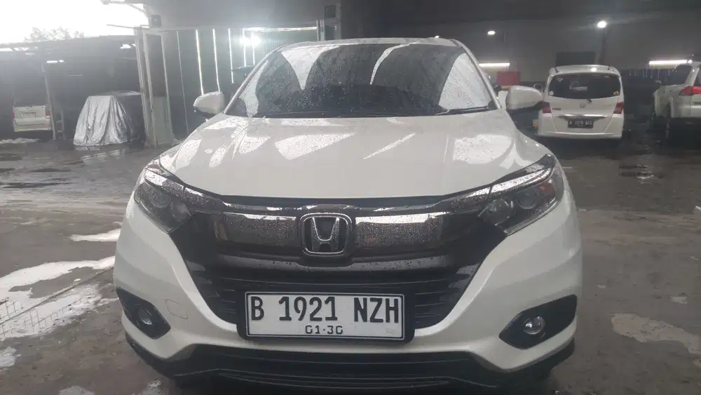 Toyota Kijang Innova 2011 Bensin