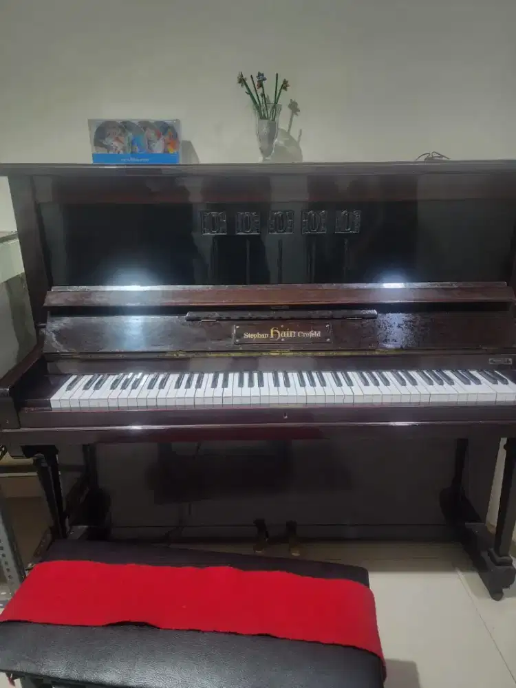 Dijual piano bekas