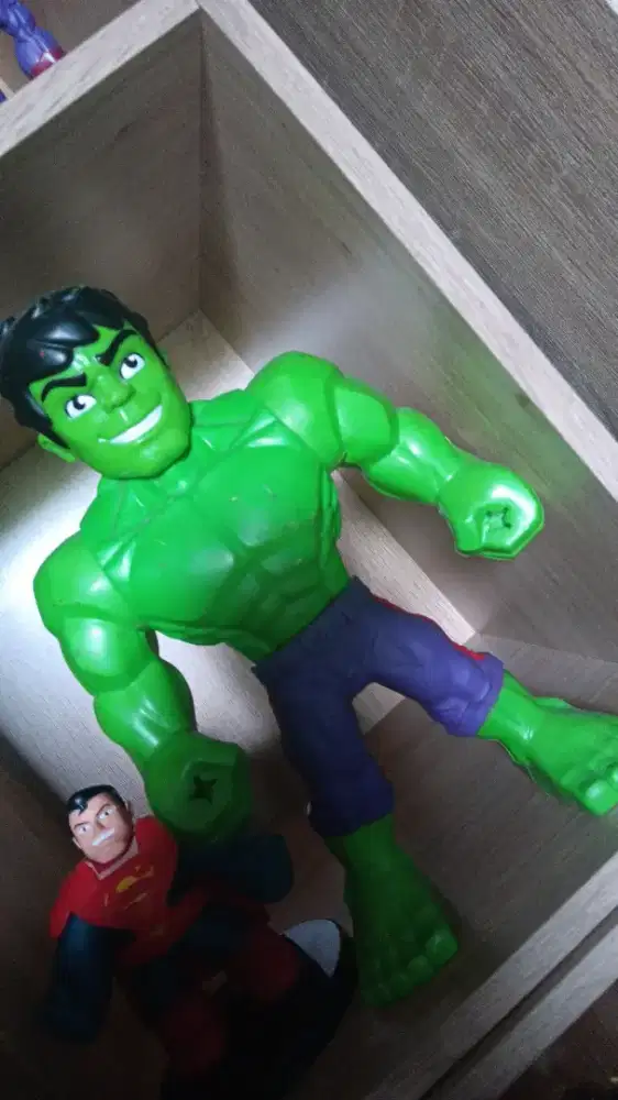hulk kids action figure /pajangan