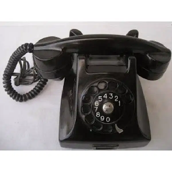 2 PCS Antik Art deco telephone dari peninggalan kolonial Belanda