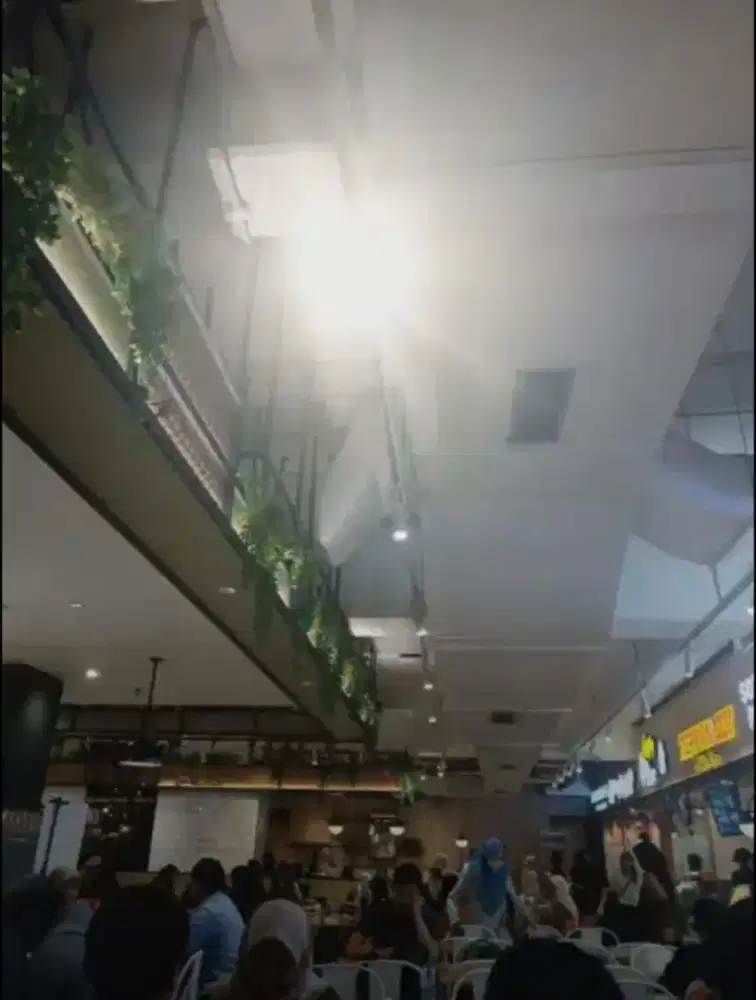 Lowongan crew outlet