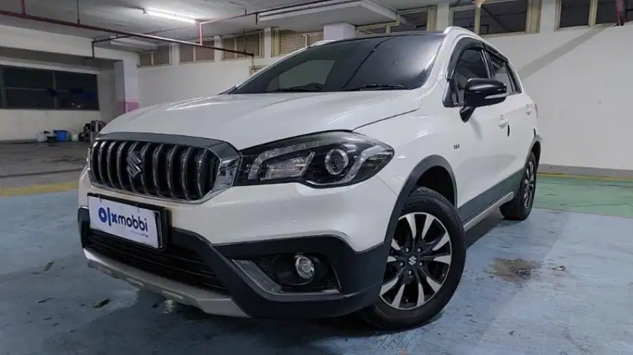 [OLXmobbi] TDP 8,JT Suzuki SX4 1.5 S-Cross Bensin-MT 2017 Putih