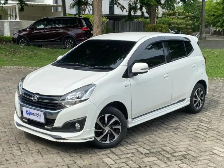 Daihatsu Ayla 1.2 R Deluxe Bensin Manual 2017 LPD