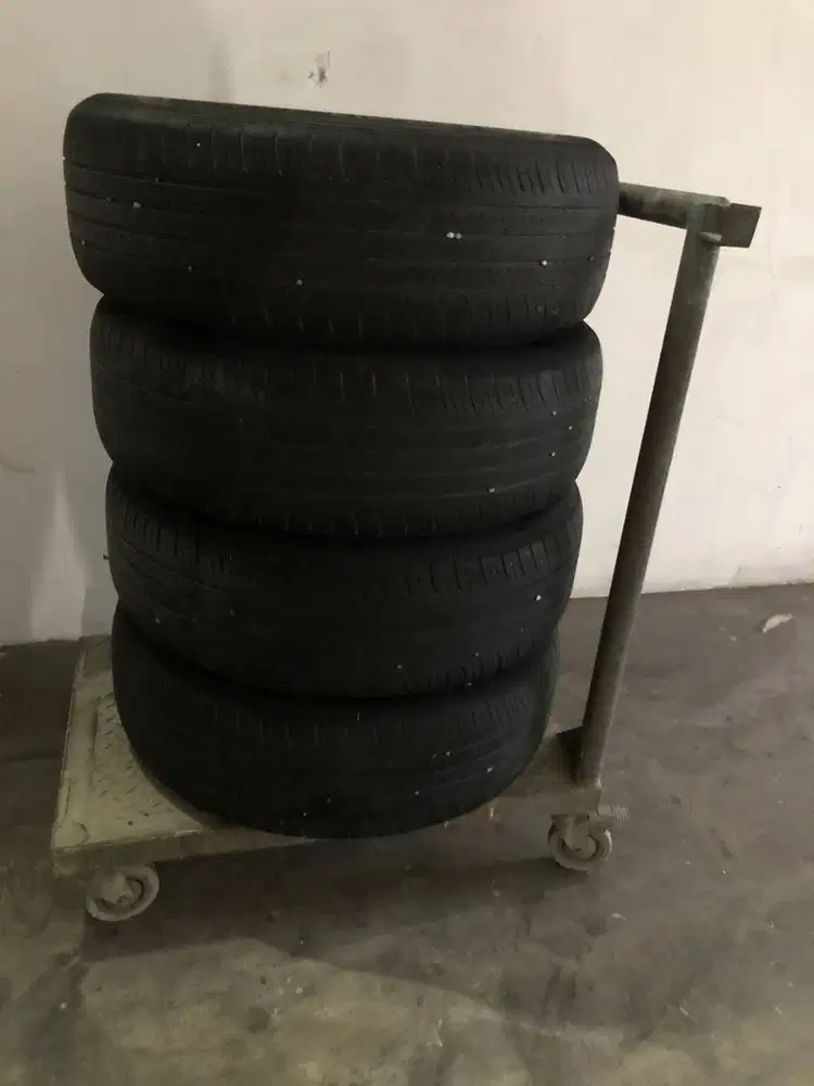 BAN BEKAS ENASAVE TERIOS